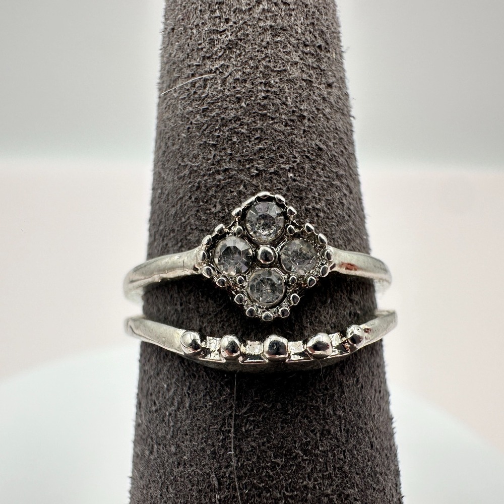 Vintage 90s SilverTone Cluster Ring Clear Glass Boho Double Band Fashion Jewelry